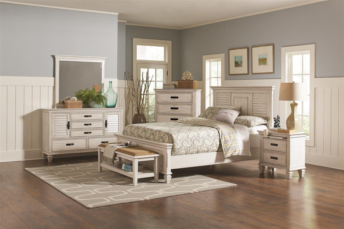 Franco Storage Platform Bedroom Set