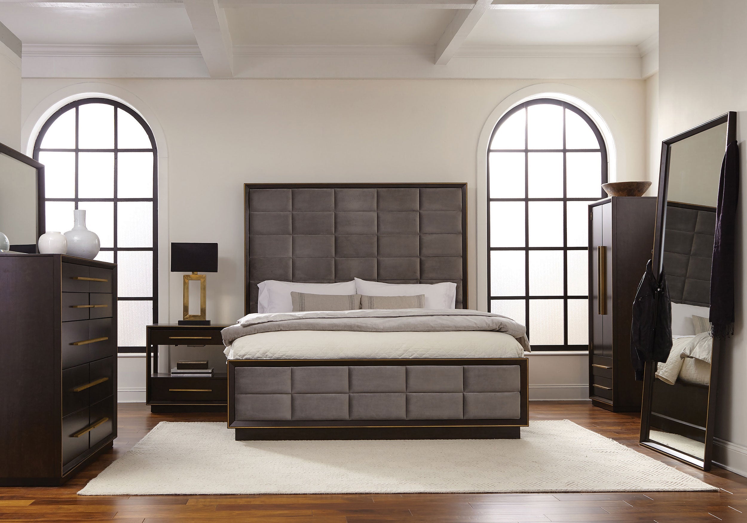 Durango  Upholstered Bed Smoked Peppercorn and Grey