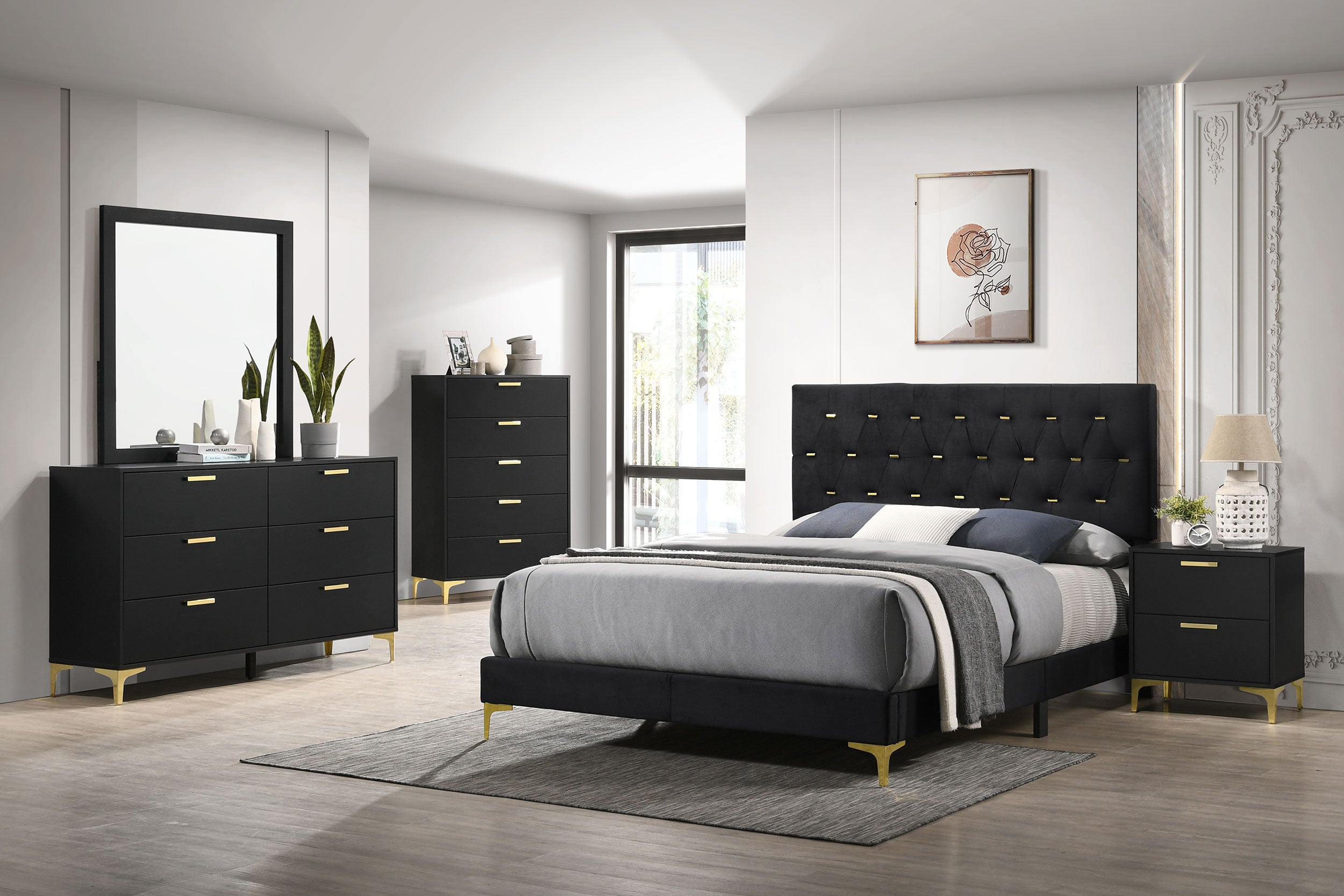 Kendall 5-drawer Chest Black and Gold