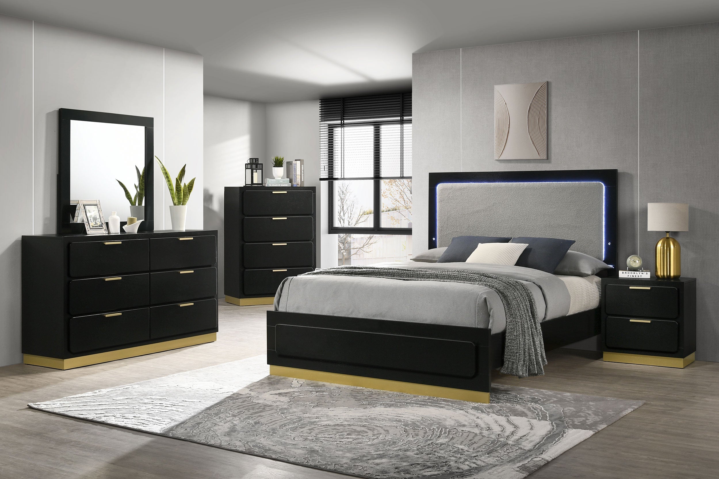 Caraway 4-drawer Bedroom Chest Black