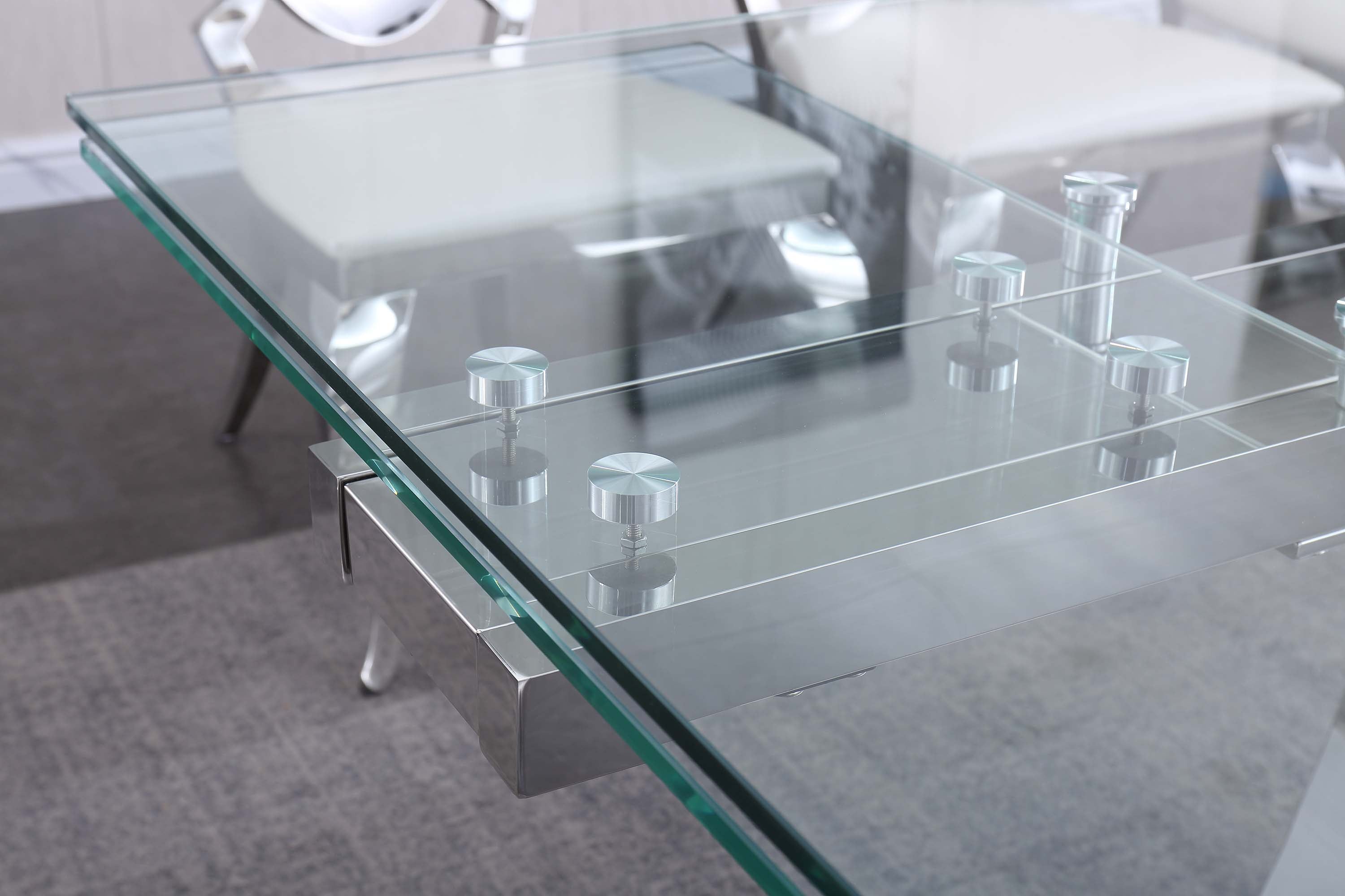 Merdasa Extendable Dining Table