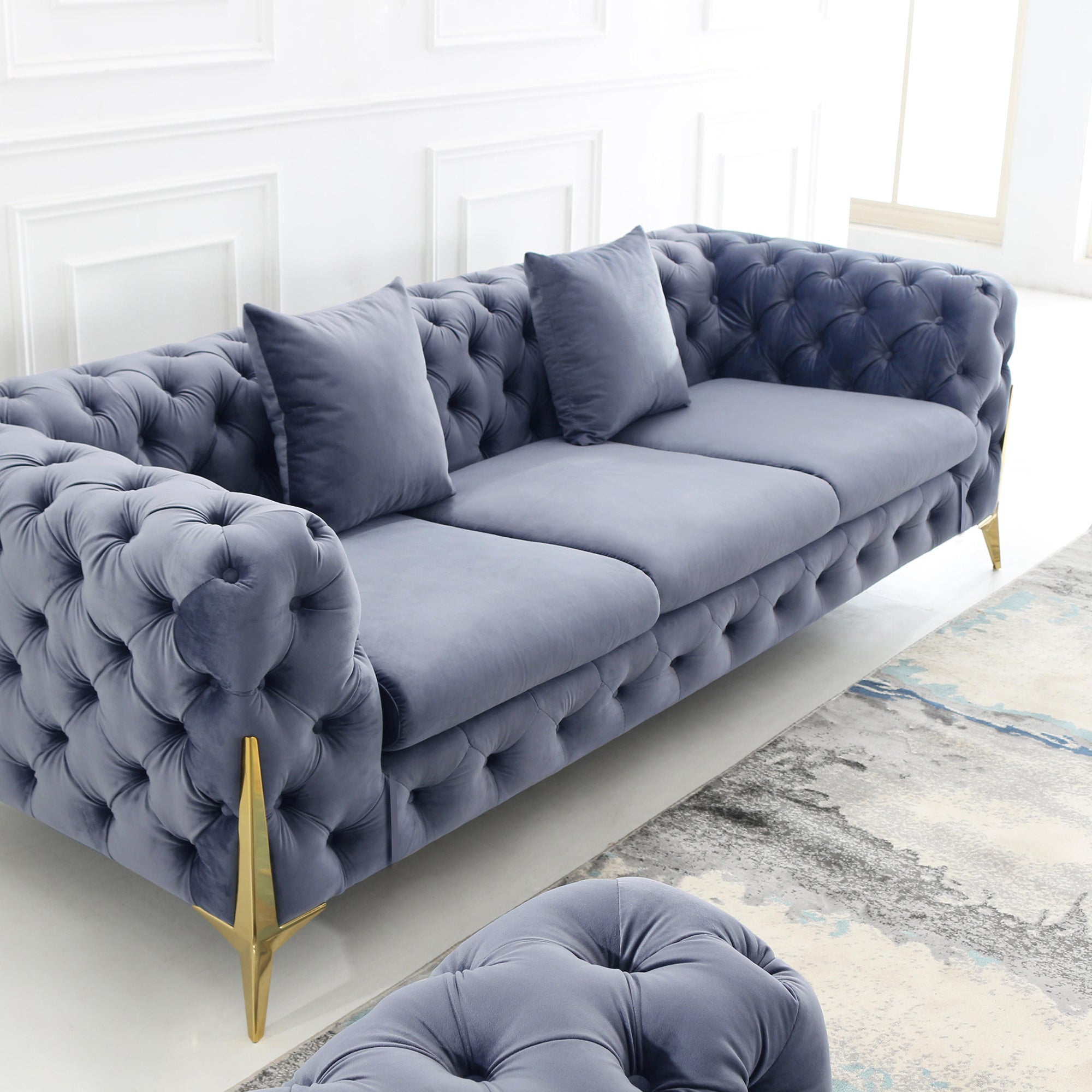 Marilyse Sofa