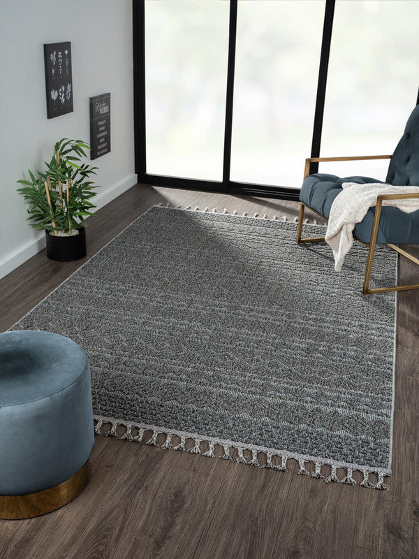 Aquasco Area Rug