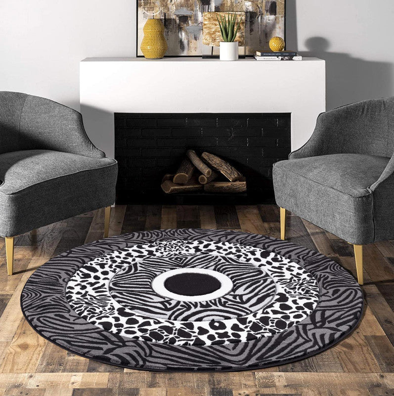 Detrina Area Rug