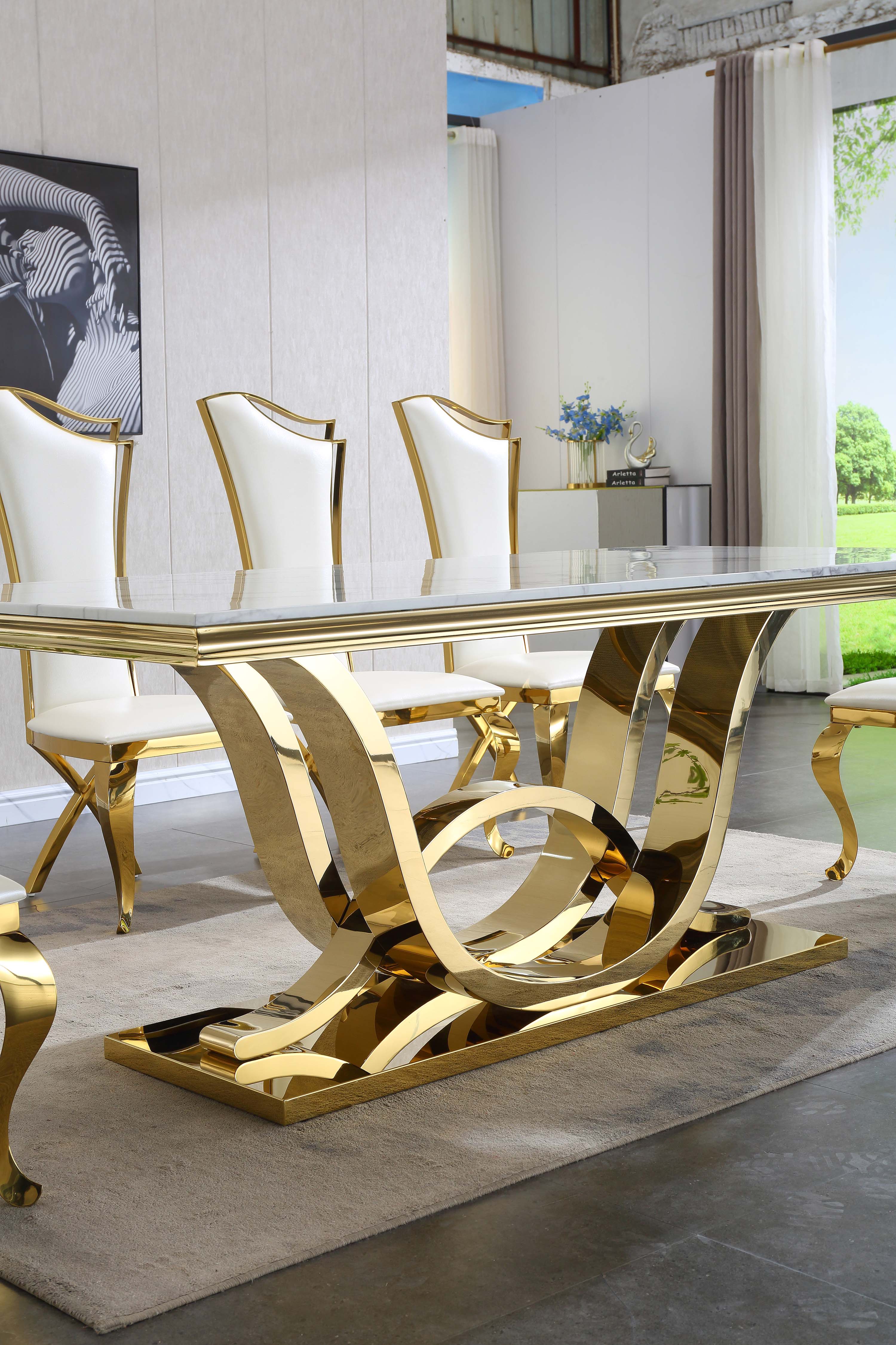 Daril Dining Table